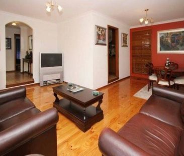 Spacious Family Home in Prime Location - Photo 2