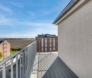 Etwas besonderes: Exklusive Drei-Zimmer-Neubauwohnung mit Dachterrasse - Foto 1