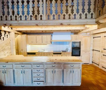 Charmant appartement rénové de 4.5 pièces avec beaucoup de cachet - Photo 2