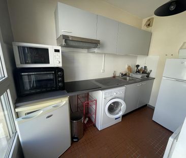 Location Appartement 2 pièces 40m² BORDEAUX 33000 - Photo 4