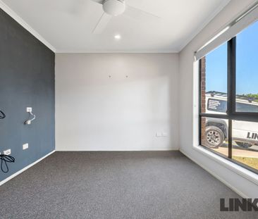 26 Windemere Avenue, Narangba QLD 4504 - House For Rent | Domain - Photo 5