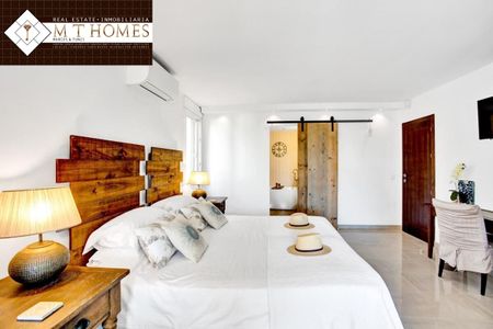 Luxury Villa in Marbesa, Marbella - Photo 4