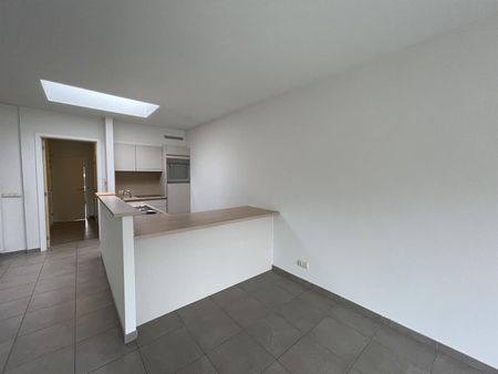 ERONDEGEM - Gelijkvloers appartement met ruim terras - Foto 2