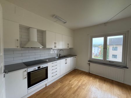 Svenljungag. 4A – 3 rok (lgh 1202) - Foto 4