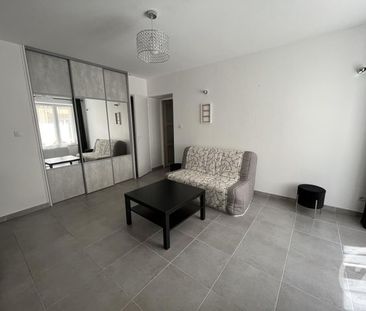 Appartement F1 à louer 2 pièces - 39 m2 GRANVILLE - 50 - Photo 2