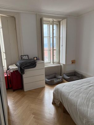Bel appartement 2.5 pièces au coeur de la Vieille Ville - Foto 1