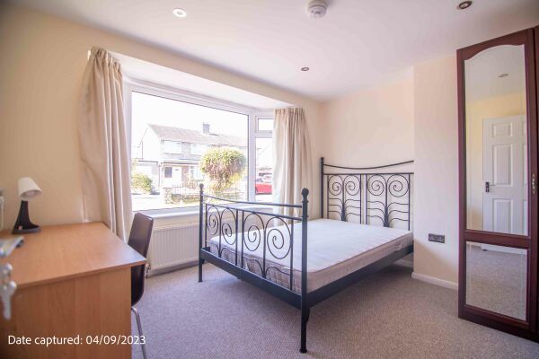 14 Brentwood Crescent - Photo 1