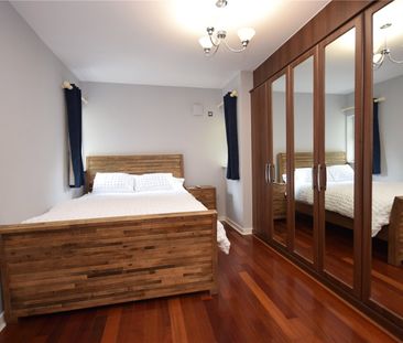 1, Sandringham House, 501 Harrogate Road, Leeds, West Yorkshire, LS... - Photo 5