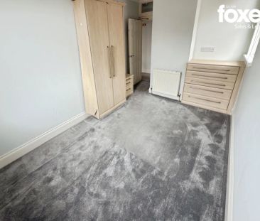 1 bed flat to rent in Flat 3, 6 Adeline road - Photo 2