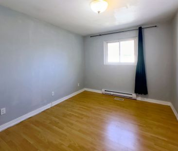 For Lease - 27 Tuscarora Drive Unit# Upper, Toronto, Ontario - Photo 5