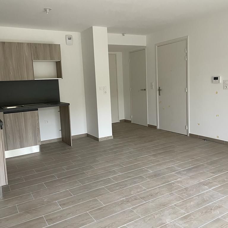 VENTABREN APPARTEMENT T3 RECENT PARKING ET PISCINE, - Photo 1