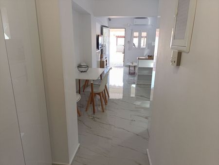 Διαμέρισμα για ενοικίαση Λουτρά Ωραίας Ελένης (Σαρωνικός) - Photo 3