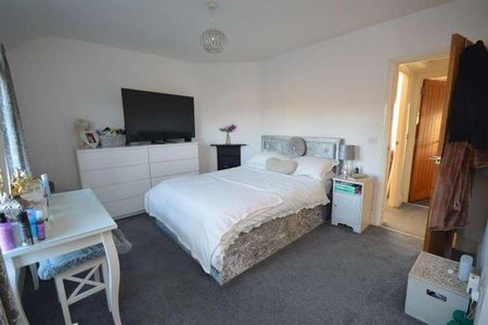 Gilda Terrace, Rayne Road, Braintree, CM77 - Photo 2