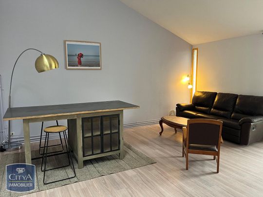 Location Appartement 3 pièces 92m² POITIERS 86000 - Photo 1