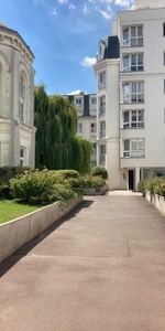 Location Appartement 2 pièces 40m² LILLE 59000 - Photo 4