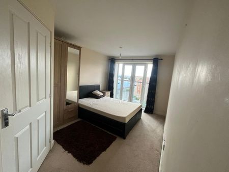 2 bedroom flat to rent - Photo 4