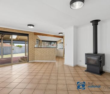 Spacious Living in a Quiet South Lake Cul-de-Sac - Photo 1
