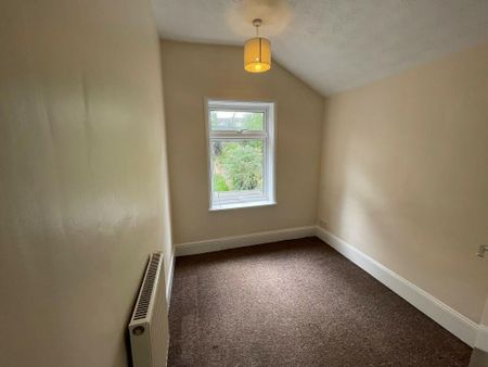 3 bedroom terraced house to rent - Photo 4