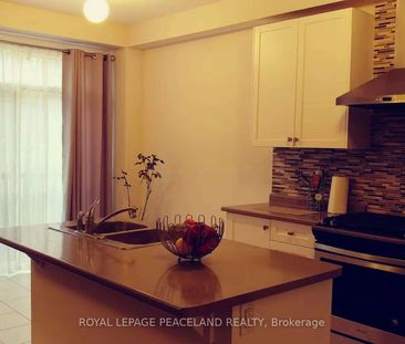 For Lease - 46 Jake Smith Way, Whitchurch-Stouffville, Ontario - Photo 1