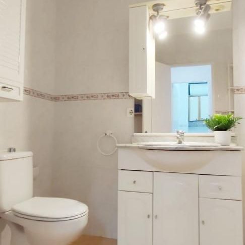 Apartamento de alquiler en Paseo Marítimo Rey de España, 33, Puerto Deportivo - Photo 1