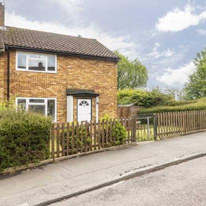 3 bedroom property to rent in Hemel Hempstead - Photo 1