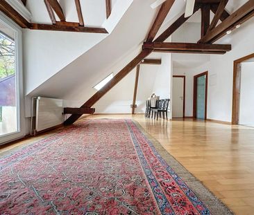 Appartement 4 pièces avec du cachet dans une villa à Bellevue de 120 m2. - Foto 1