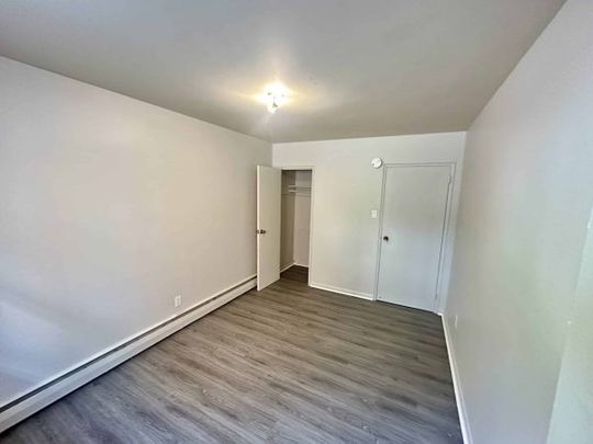 59 Stanley St, Unit 3, Kingston, ON - Photo 1