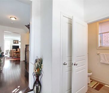 For Lease - 4 Humberstone Crescent, Brampton, Ontario - Photo 2