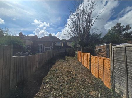 2 Bed Detached House, The Woodlands, SE13 - Photo 3