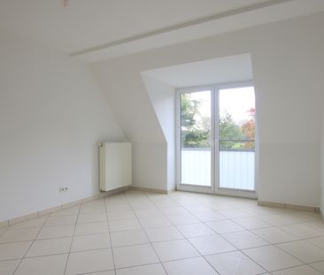 Großzügige Komfort-Wohnung mit Garage und 2 Dachterrassen am Yachth... - Photo 5