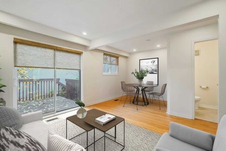 For Lease - 339 A Windermere Avenue, Toronto, Ontario - Photo 3