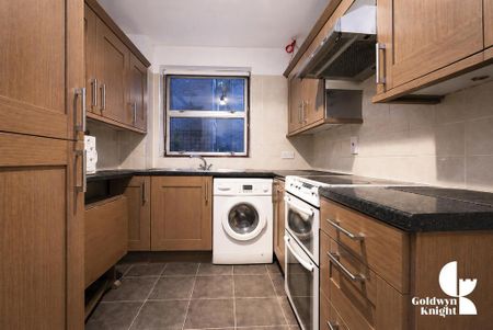 2 bedroom flat to rent - Photo 4