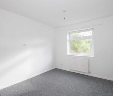 2 bedroom semi-detached house to rent - Photo 2