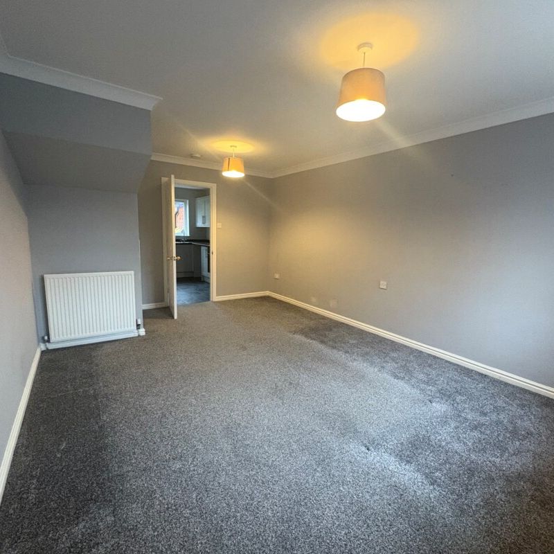 Grange Close, Romanby - Photo 1