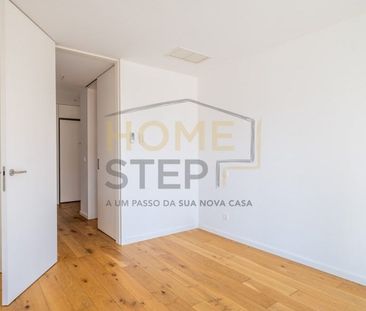 Av. Afonso de Albuquerque 240, 4400-204 Vila Nova de Gaia, Portugal... - Photo 2