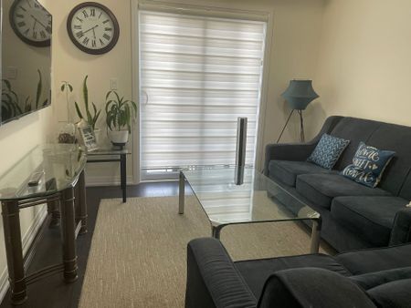 For Lease - 2635 William Jackson Drive Unit# 310, Pickering, Ontario - Photo 2