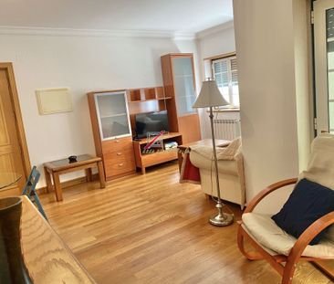 2 bedroom luxury Flat for rent in Cascais, Lisbon - Photo 1