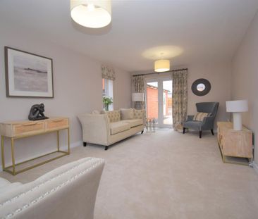 4 bedroom detached house to rent - Photo 3