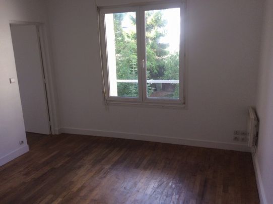 Location Appartement 2 pièces 25m² - Photo 1