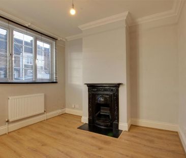 2 bedroom house to rent - Photo 1