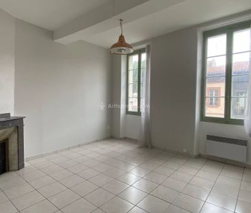 Location Appartement 2 pièces 67 m2 à Gaillac - Photo 2