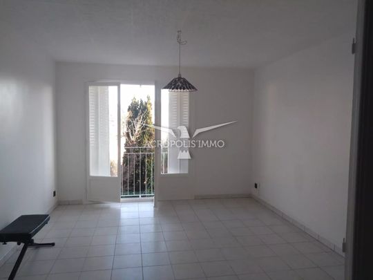 Location Appartement 4 pièces 69m² NICE 06000 - Photo 1