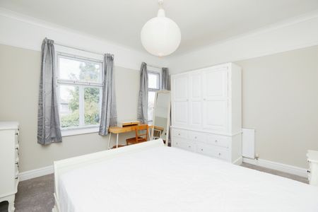 3 bedroom mid-terrace to rent Vivian Street, Chester Green - Photo 5