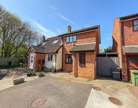 2 bedroom semi-detached house to rent - Photo 3