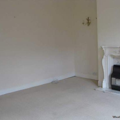 2 bedroom property to rent in Cleckheaton - Photo 1