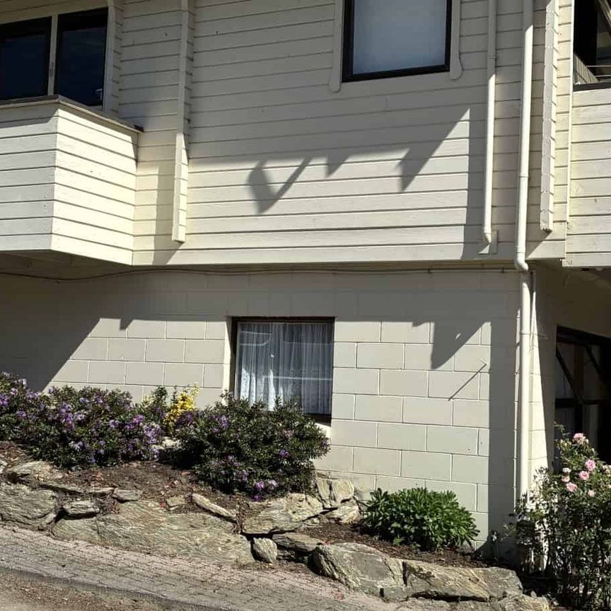 Spacious Family Home with Versatile Living Options - Photo 1