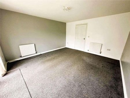 Raby Road, Hartlepool, TS24 - Photo 3