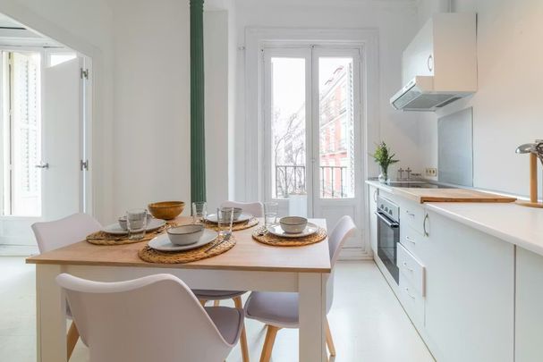 Calle de Santa Teresa, Madrid, Community of Madrid 28004 - Foto 1