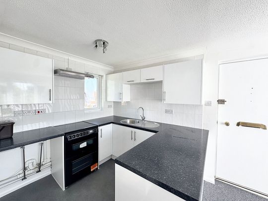 1 bed house to rent in Allington Close, Taunton, TA1 - Photo 1