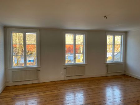 Uljebergs Säteri, Mantorp - Photo 2